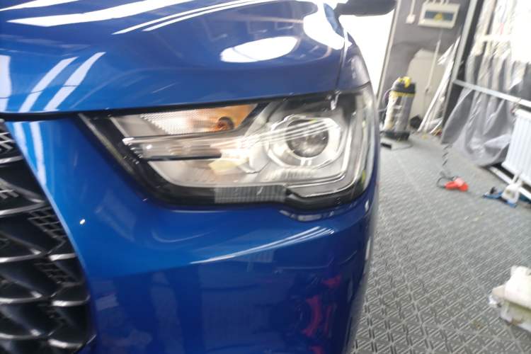 Used Great Wall Poer 2021 2.0T Commercial Version Automatic Diesel Two-Wheel Drive Elite Trim with Long Bed – GW4D20M Left Front Headlight
