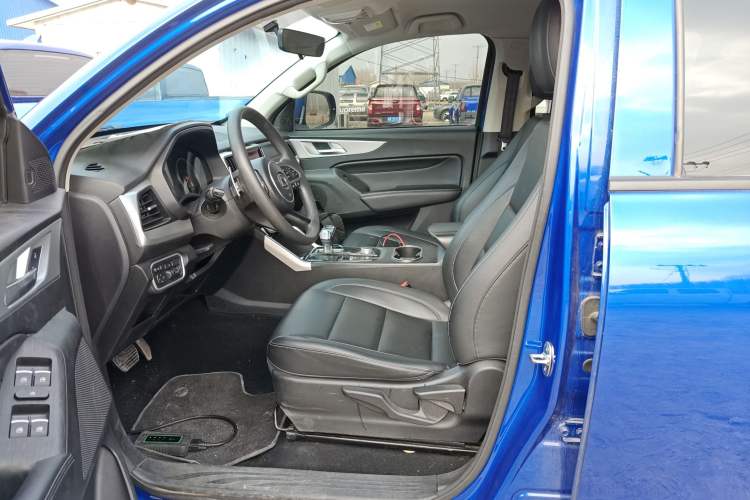 Used Great Wall Poer 2021 2.0T Commercial Version Automatic Diesel 4x4 Elite Long-Box GW4D20M Left Front Seat