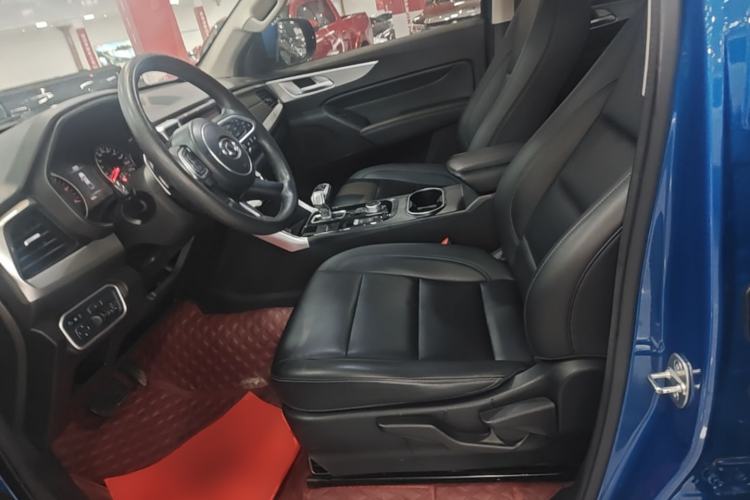 Used Great Wall Poer 2021 2.0T Commercial Version Automatic Diesel Two-Wheel Drive Elite Trim with Long Bed – GW4D20M Left Front Seat