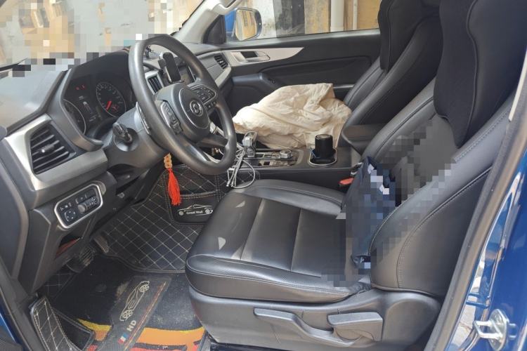 Used Great Wall Poer 2021 2.0T Commercial Version Automatic Diesel Two-Wheel Drive Elite Trim with Long Bed – GW4D20M Left Front Seat