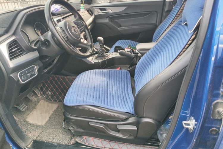 Used Great Wall Poer 2021 2.0T Commercial Version Manual Transmission Gasoline Two-Wheel Drive Elite Trim with Long Bed – GW4C20B Left Front Seat
