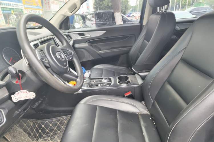 Used Great Wall Poer 2021 2.0T Commercial Version Automatic Diesel Two-Wheel Drive Elite Trim with Long Bed – GW4D20M Left Front Seat