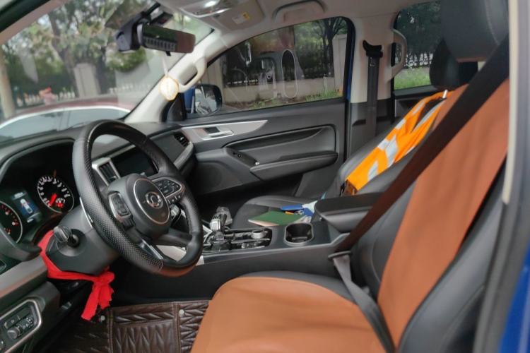 Used Great Wall Poer 2021 2.0T Commercial Version Automatic Diesel 4x4 Elite Long-Box GW4D20M Left Front Seat