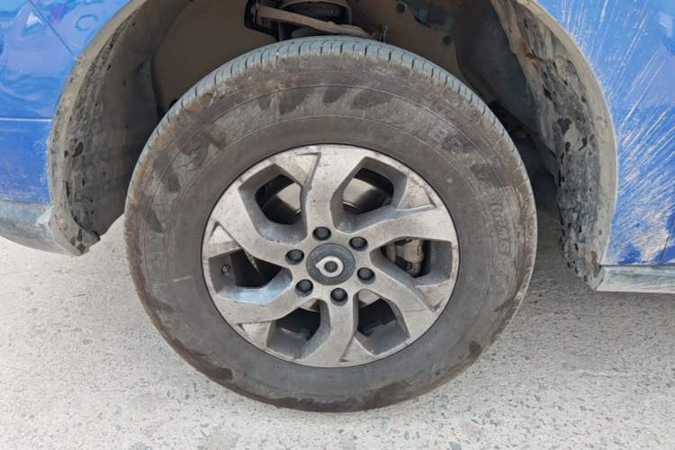 Used Great Wall Poer 2021 2.0T Commercial Version Manual Diesel Two-Wheel Drive Elite Long-Box GW4D20M Left Front Wheel Hub