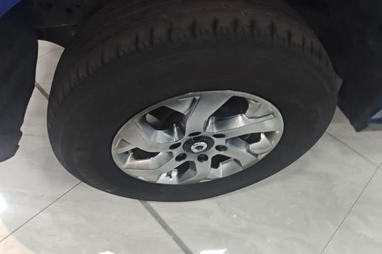 Used Great Wall Poer 2021 2.0T Commercial Version Automatic Diesel Two-Wheel Drive Elite Trim with Long Bed – GW4D20M Left Front Wheel Hub