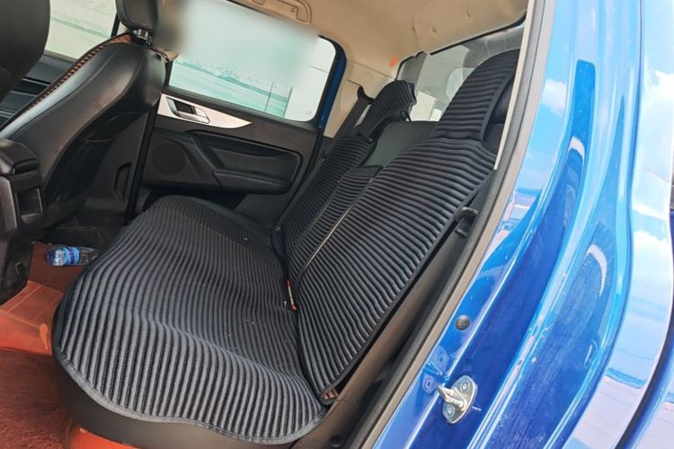 Used Great Wall Poer 2021 2.0T Commercial Version Manual Diesel Two-Wheel Drive Elite Long-Box GW4D20M Left Rear Seat