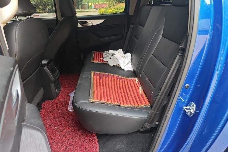 Used Great Wall Poer 2021 2.0T Commercial Version Automatic Gasoline Two-Wheel Drive Elite Trim with Long Bed – GW4C20B Left Rear Seat