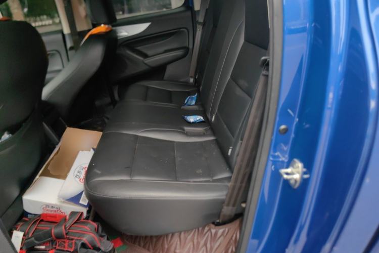 Used Great Wall Poer 2021 2.0T Commercial Version Automatic Diesel 4x4 Elite Long-Box GW4D20M Left Rear Seat