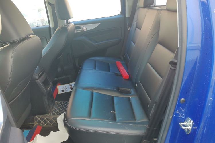 Used Great Wall Poer 2021 2.0T Commercial Version Automatic Diesel Two-Wheel Drive Elite Trim with Long Bed – GW4D20M Left Rear Seat