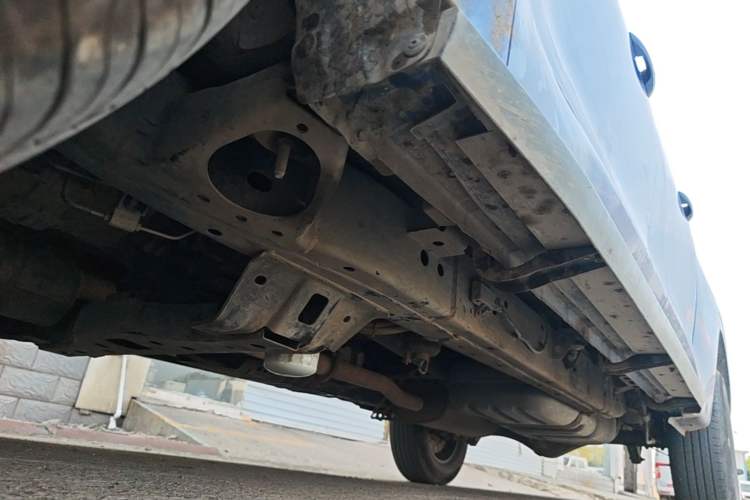 Used Great Wall Poer 2021 2.0T Commercial Version Manual Diesel Two-Wheel Drive Elite Long-Box GW4D20M Left Side Sill