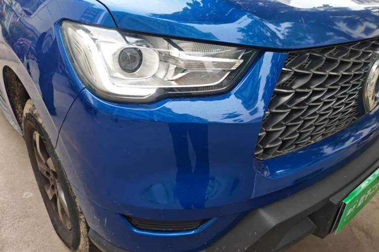 Used Great Wall Poer 2021 2.0T Commercial Version Manual Diesel 4x4 Elite Long-Box GW4D20M Right Front Headlight