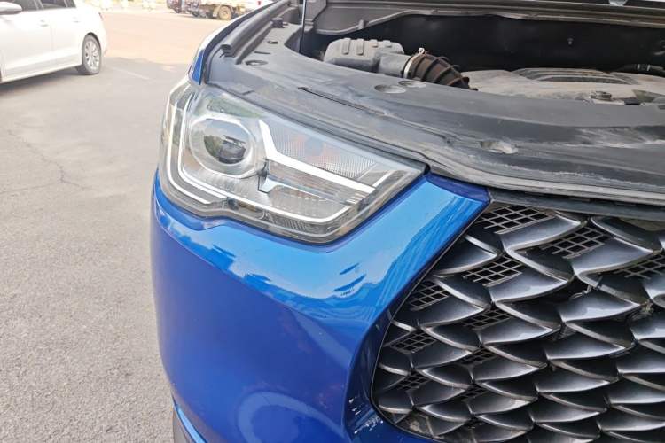 Used Great Wall Poer 2021 2.0T Commercial Version Automatic Gasoline Two-Wheel Drive Elite Trim with Long Bed – GW4C20B Right Front Headlight