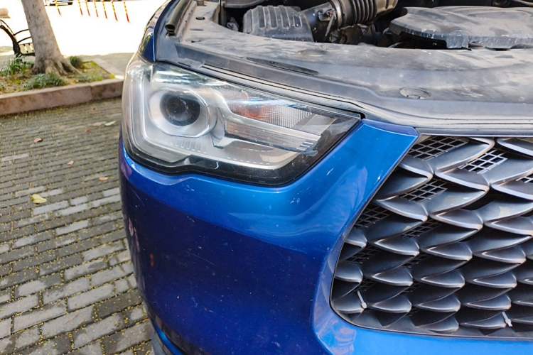 Used Great Wall Poer 2021 2.0T Commercial Version Automatic Diesel 4x4 Elite Long-Box GW4D20M Right Front Headlight