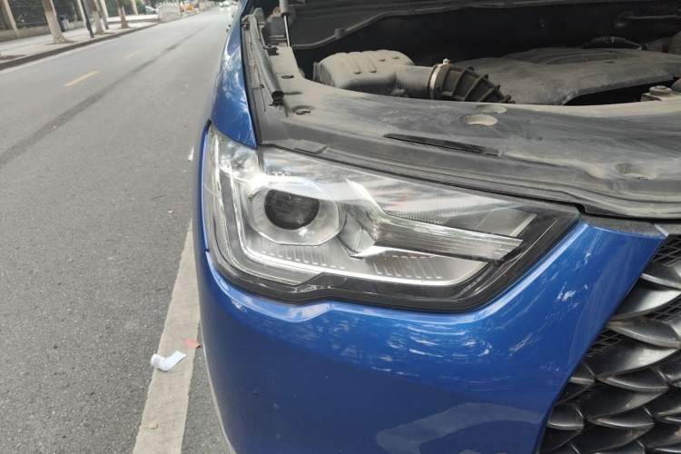 Used Great Wall Poer 2021 2.0T Commercial Version Automatic Gasoline Two-Wheel Drive Elite Trim with Long Bed – GW4C20B Right Front Headlight