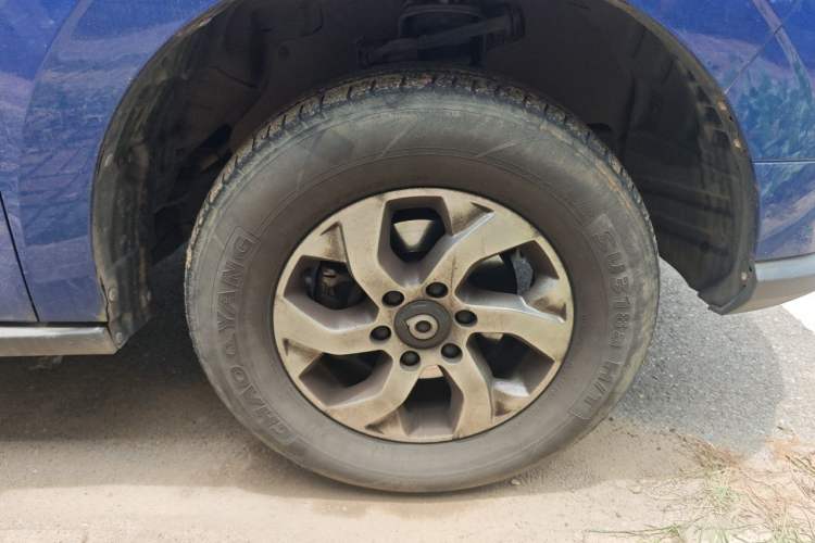 Used Great Wall Poer 2021 2.0T Commercial Version Manual Diesel Two-Wheel Drive Long-Box GW4D20M Right Front Wheel Hub