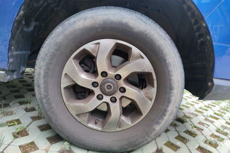 Used Great Wall Poer 2021 2.0T Commercial Version Manual Diesel Two-Wheel Drive Elite Long-Box GW4D20M Right Front Wheel Hub