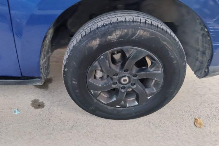 Used Great Wall Poer 2021 2.0T Commercial Version Automatic Diesel Two-Wheel Drive Elite Trim with Long Bed – GW4D20M Right Front Wheel Hub