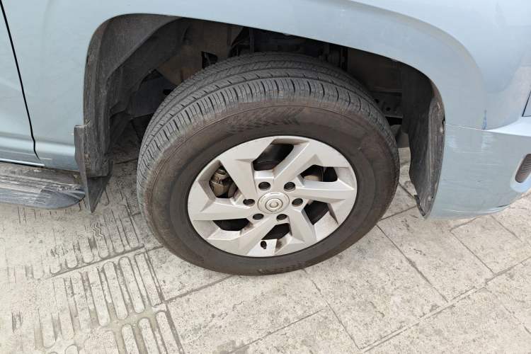 Used Great Wall Poer 2021 2.0T Commercial Version Manual Diesel Two-Wheel Drive Elite Long-Box GW4D20M Right Front Wheel Hub