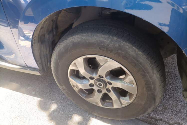 Used Great Wall Poer 2021 2.0T Commercial Version Automatic Diesel 4x4 Elite Long-Box GW4D20M Right Front Wheel Hub