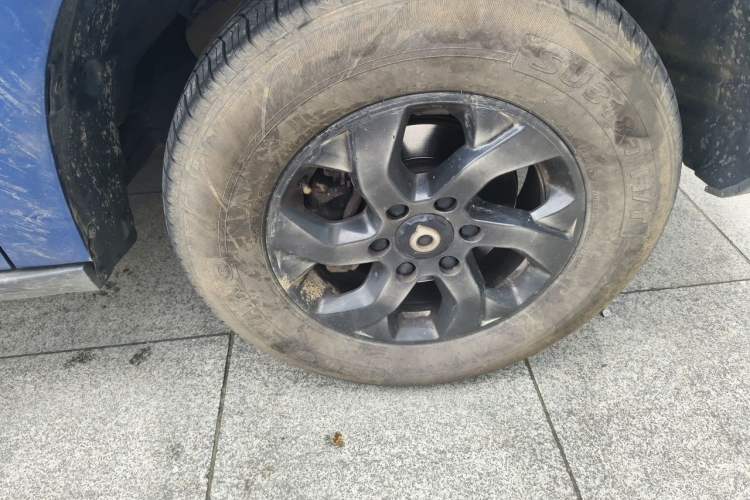 Used Great Wall Poer 2021 2.0T Commercial Version Automatic Diesel Two-Wheel Drive Elite Trim with Long Bed – GW4D20M Right Front Wheel Hub