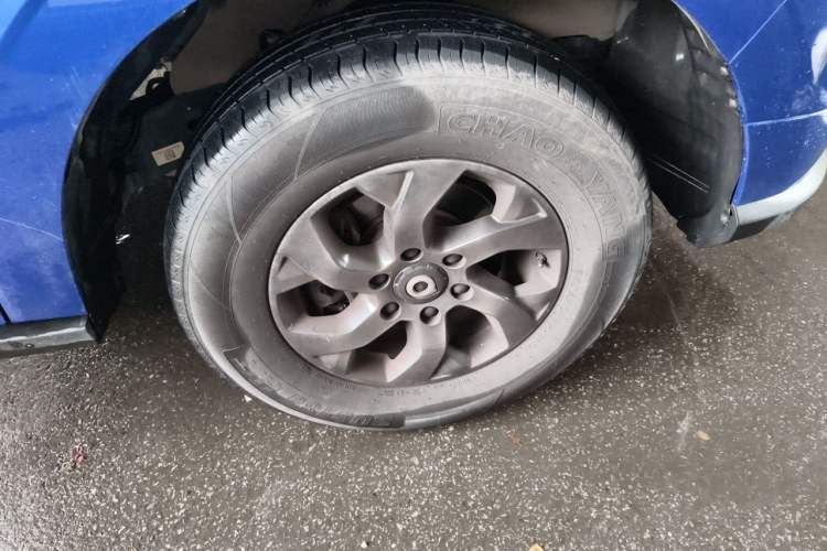 Used Great Wall Poer 2021 2.0T Commercial Version Manual Diesel 4x4 Elite Long-Box GW4D20M Right Front Wheel Hub