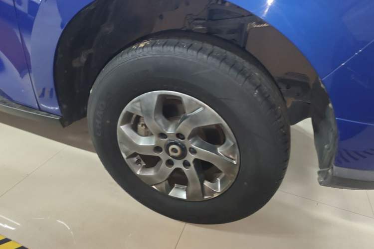 Used Great Wall Poer 2021 2.0T Commercial Version Automatic Diesel Two-Wheel Drive Elite Trim with Long Bed – GW4D20M Right Front Wheel Hub