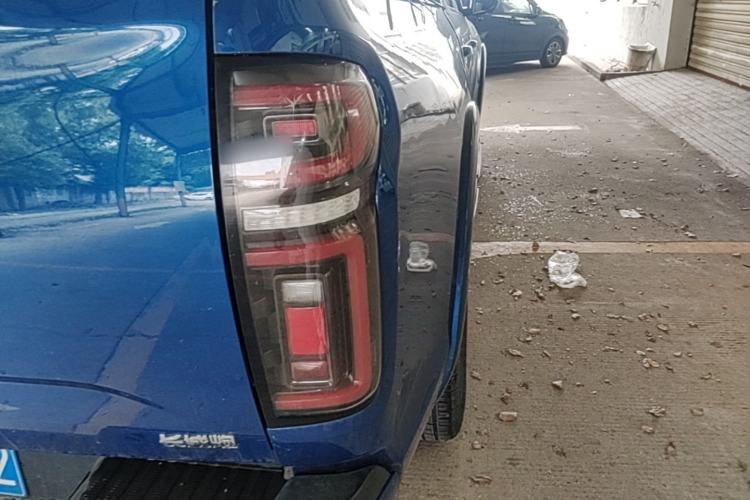 Used Great Wall Poer 2021 2.0T Global Version Passenger Automatic Diesel Two-Wheel Drive Comfort Trim Standard Cab GW4D20M Right Rear Taillight