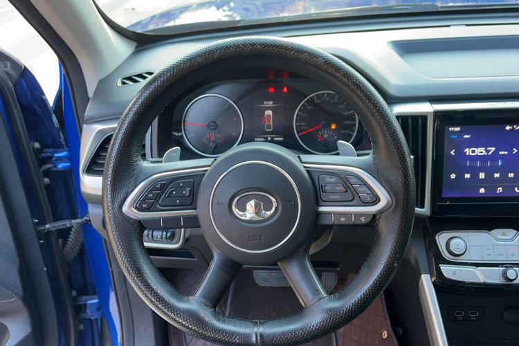 Used Great Wall Poer 2021 2.0T Commercial Version Automatic Diesel Two-Wheel Drive Elite Trim with Long Bed – GW4D20M Steering Wheel