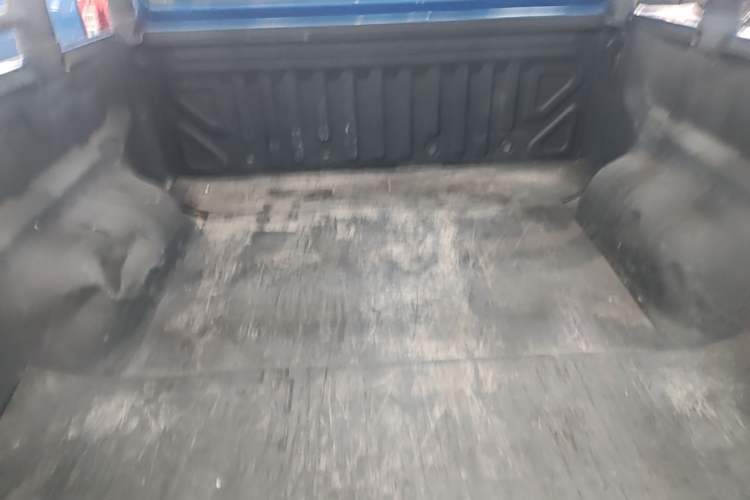 Used Great Wall Poer 2021 2.0T Commercial Version Automatic Diesel Two-Wheel Drive Elite Trim with Long Bed – GW4D20M Trunk