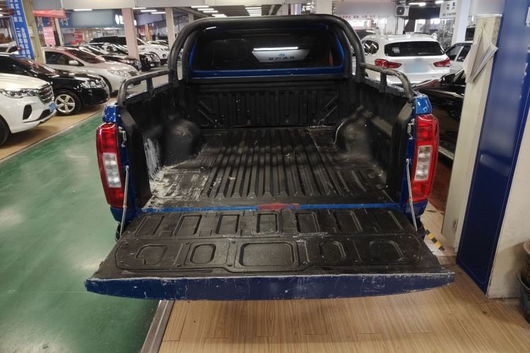 Used Great Wall Poer 2021 2.0T Commercial Version Automatic Diesel Two-Wheel Drive Elite Trim with Long Bed – GW4D20M Trunk