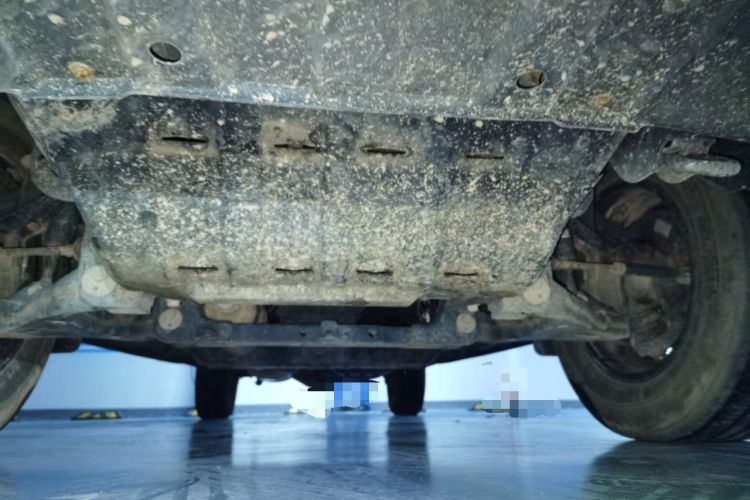 Used Great Wall Poer 2021 2.0T Commercial Version Automatic Diesel Two-Wheel Drive Elite Trim with Long Bed – GW4D20M Chassis Front