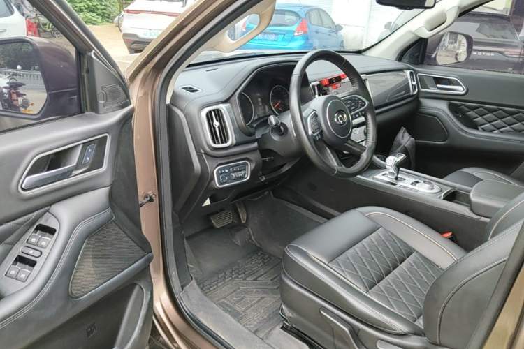Used Great Wall Poer 2021 2.0T Global Version Passenger Automatic Diesel Two-Wheel Drive Comfort Trim Standard Cab GW4D20M Driver Seat
