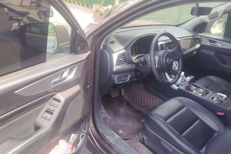 Used Great Wall Poer 2021 2.0T Commercial Version Automatic Diesel Two-Wheel Drive Elite Trim with Long Bed – GW4D20M Driver Seat