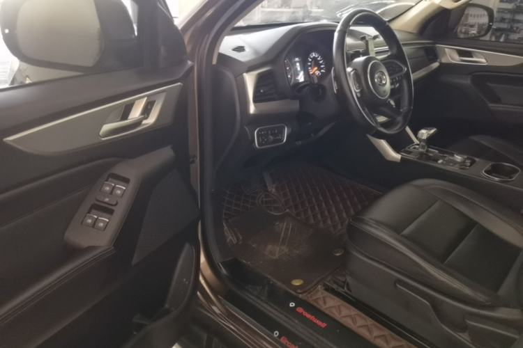 Used Great Wall Poer 2021 2.0T Commercial Version Automatic Diesel Two-Wheel Drive Elite Trim with Long Bed – GW4D20M Driver Seat