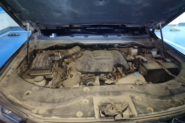 Used Great Wall Poer 2021 2.0T Commercial Version Automatic Diesel Two-Wheel Drive Elite Trim with Long Bed – GW4D20M Engine Bay