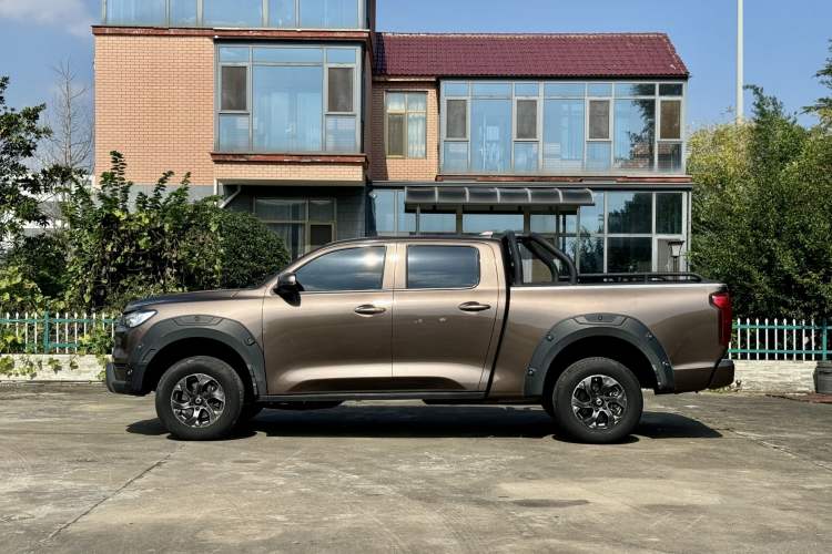 Used Great Wall Poer 2021 2.0T Commercial Version Automatic Diesel 4x4 Elite Long-Box GW4D20M Exterior 2