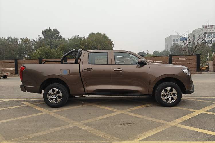 Used Great Wall Poer 2021 2.0T Commercial Version Manual Diesel Two-Wheel Drive Elite Long-Box GW4D20M Exterior 3