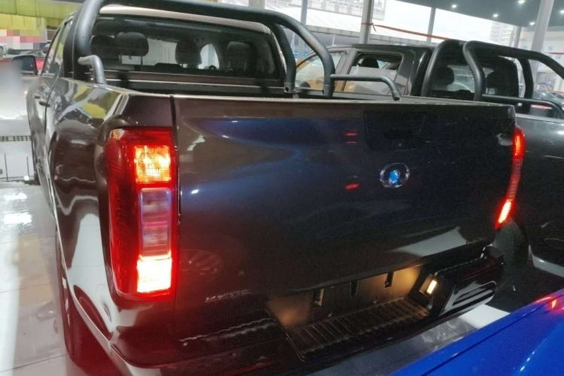 Used Great Wall Poer 2021 2.0T Commercial Version Manual Diesel Two-Wheel Drive Elite Long-Box GW4D20M Exterior 4