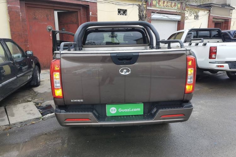 Used Great Wall Poer 2021 2.0T Commercial Version Automatic Diesel Two-Wheel Drive Elite Trim with Long Bed – GW4D20M Exterior 4