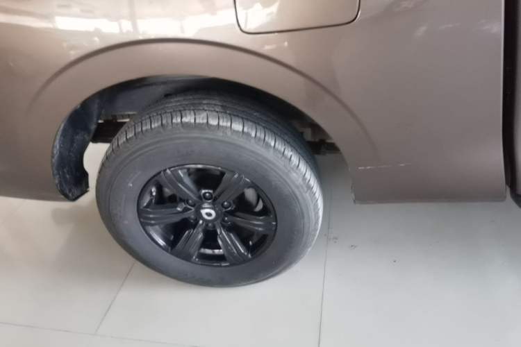 Used Great Wall Poer 2021 2.0T Commercial Version Automatic Diesel Two-Wheel Drive Elite Trim with Long Bed – GW4D20M Exterior 5