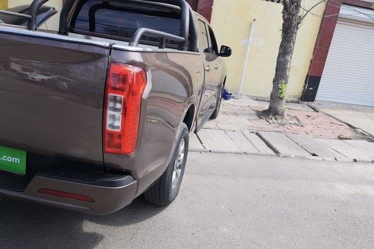 Used Great Wall Poer 2021 2.0T Commercial Version Automatic Diesel Two-Wheel Drive Elite Trim with Long Bed – GW4D20M Exterior 6