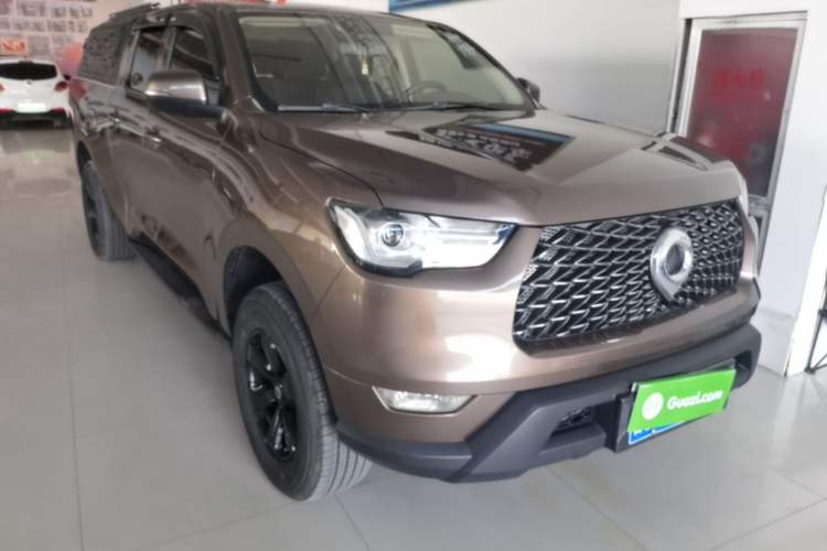 Used Great Wall Poer 2021 2.0T Commercial Version Automatic Diesel Two-Wheel Drive Elite Trim with Long Bed – GW4D20M Front Right 45 Deg