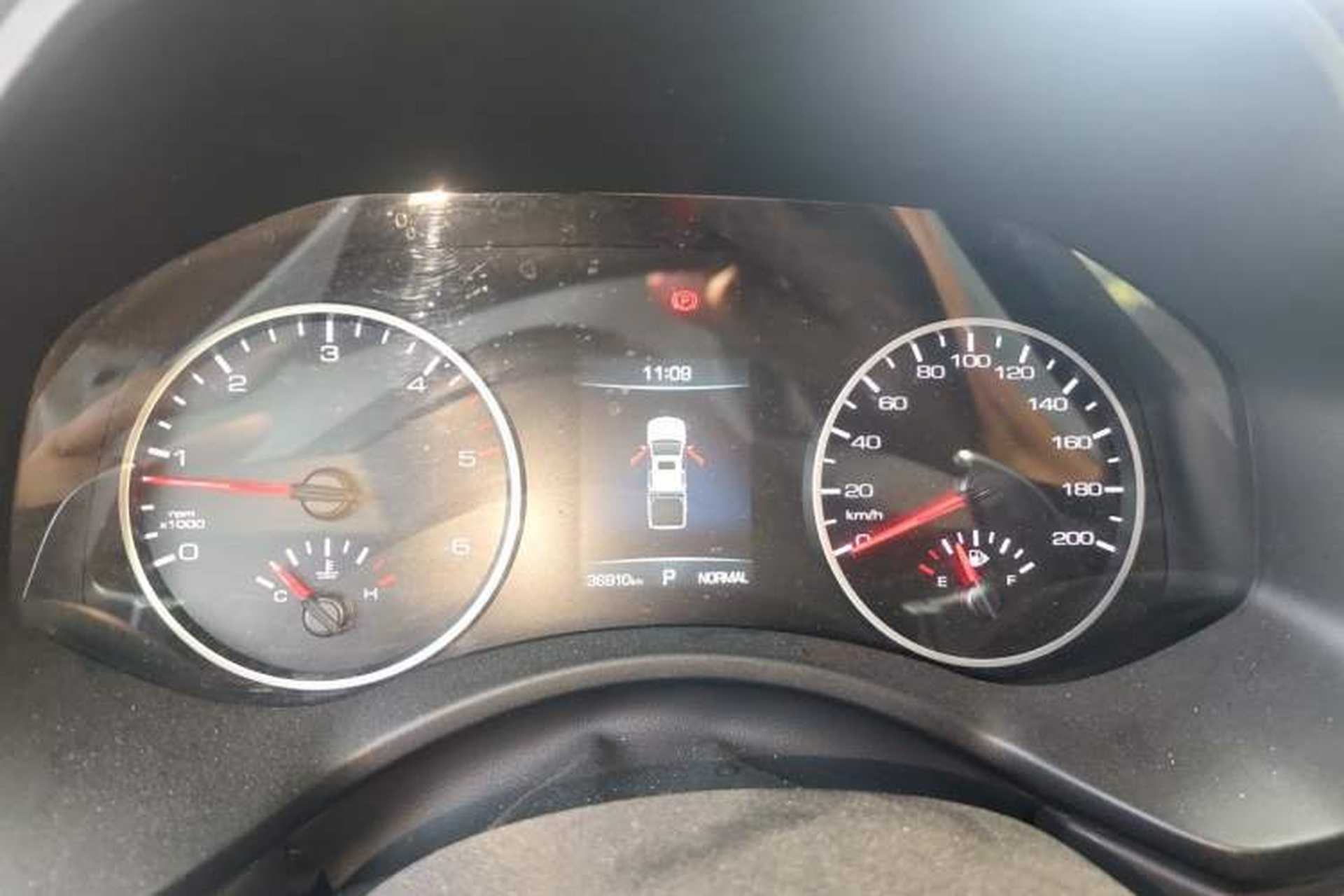 Used Great Wall Poer 2021 2.0T Commercial Version Automatic Diesel Two-Wheel Drive Elite Trim with Long Bed – GW4D20M Instrument Cluster