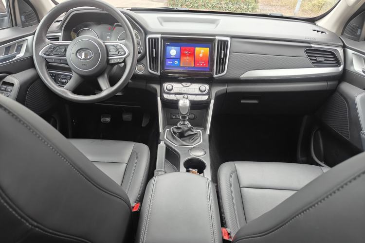 Used Great Wall Poer 2021 2.0T Commercial Version Manual Diesel Two-Wheel Drive Elite Long-Box GW4D20M Interior 2