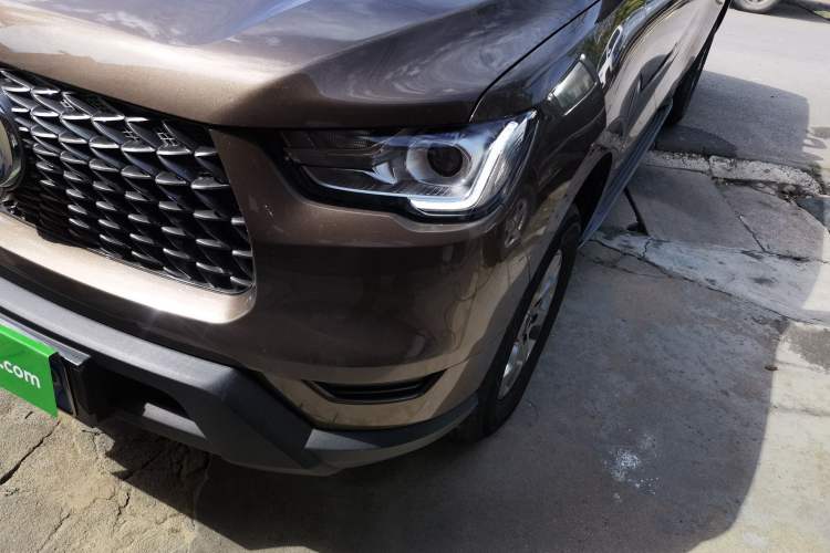 Used Great Wall Poer 2021 2.0T Commercial Version Automatic Diesel Two-Wheel Drive Elite Trim with Long Bed – GW4D20M Left Front Headlight