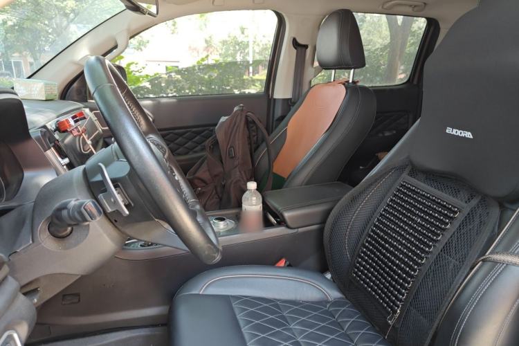 Used Great Wall Poer 2021 2.0T Global Version Passenger Automatic Diesel Two-Wheel Drive Comfort Trim Standard Cab GW4D20M Left Front Seat