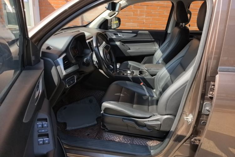Used Great Wall Poer 2021 2.0T Commercial Version Automatic Diesel Two-Wheel Drive Elite Trim with Long Bed – GW4D20M Left Front Seat