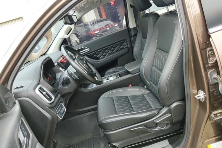 Used Great Wall Poer 2021 2.0T Global Version Passenger Automatic Diesel Two-Wheel Drive Comfort Trim Standard Cab GW4D20M Left Front Seat