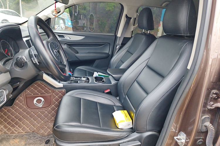 Used Great Wall Poer 2021 2.0T Commercial Version Automatic Diesel 4x4 Elite Long-Box GW4D20M Left Front Seat
