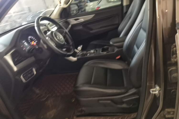 Used Great Wall Poer 2021 2.0T Commercial Version Automatic Diesel Two-Wheel Drive Elite Trim with Long Bed – GW4D20M Left Front Seat
